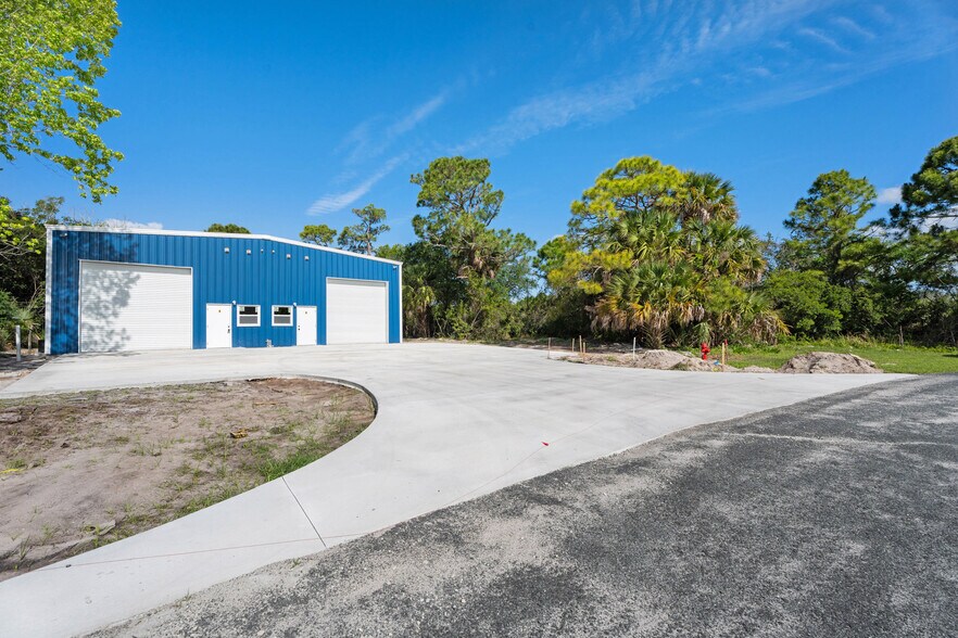 More Photos Of 2933 Harson Way, Fort Pierce Warehouse For Sale