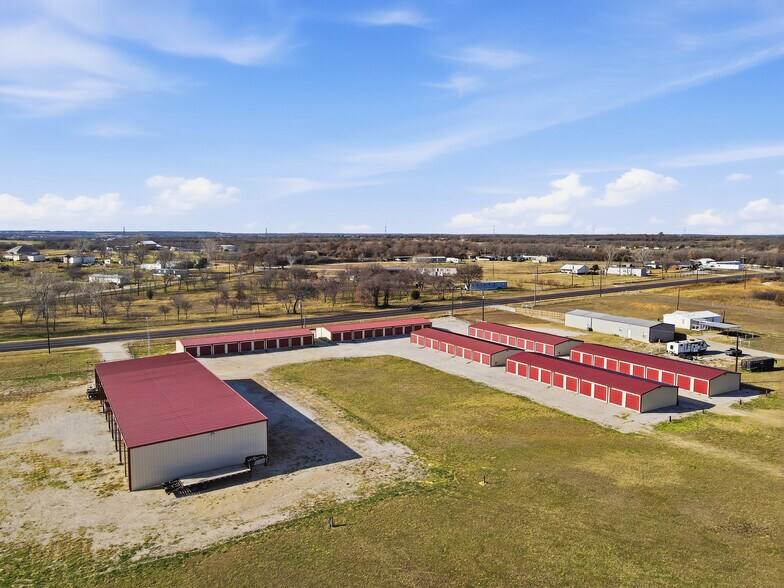More Photos Of 9910 TX-199 Hwy, Poolville Specialty For Sale