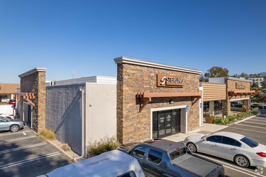 More Photos Of 24002 Via Fabricante, Mission Viejo Unknown For Lease