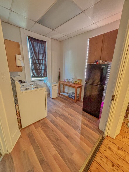 More Photos Of 145 Front St, Schenectady Apartments For Sale