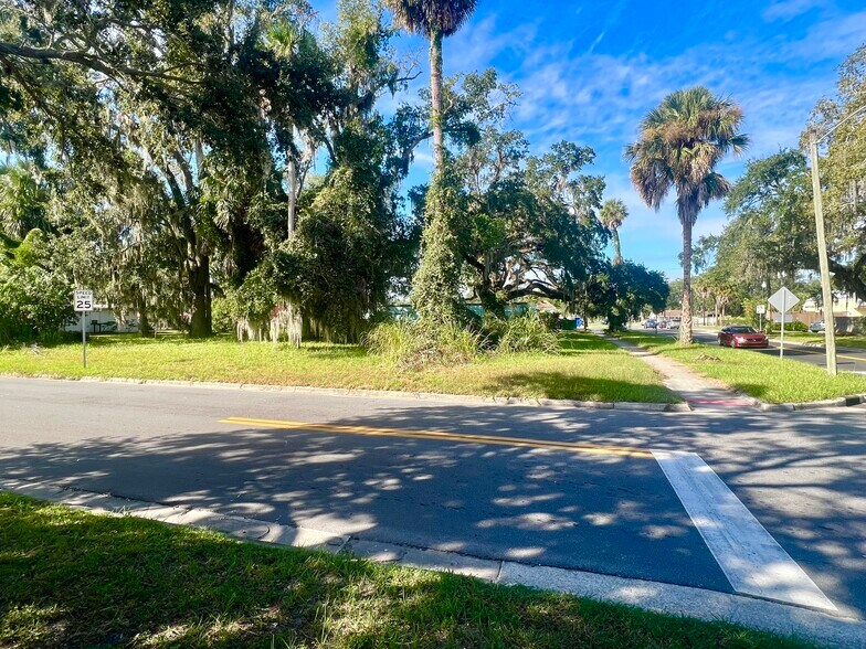 More Photos Of W 3rd St @ Laurel Avenue, Sanford Land For Sale