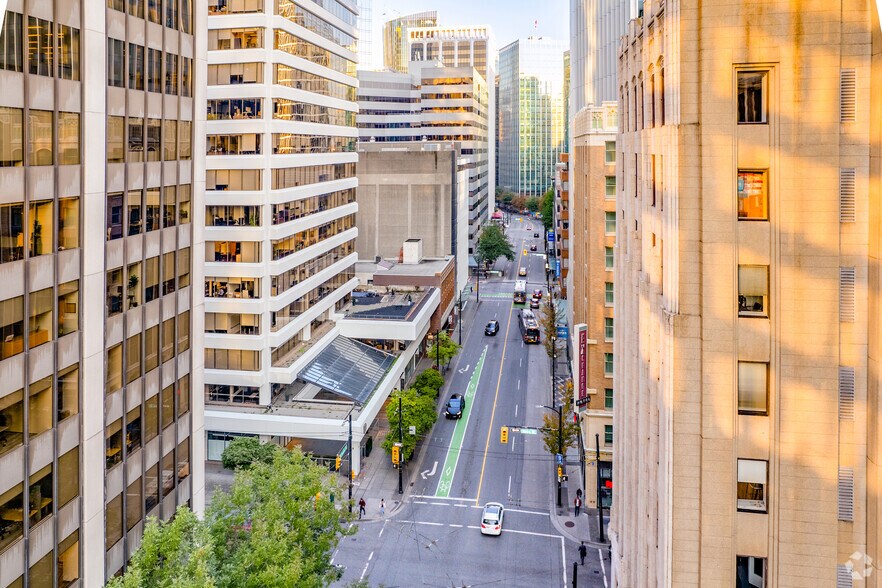 More Photos Of Pender St E, Vancouver Storefront Retail Office For Sale