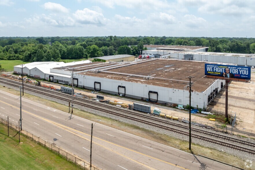 More Photos Of 1100 E Parkway S, Memphis Refrigeration Cold Storage For Lease