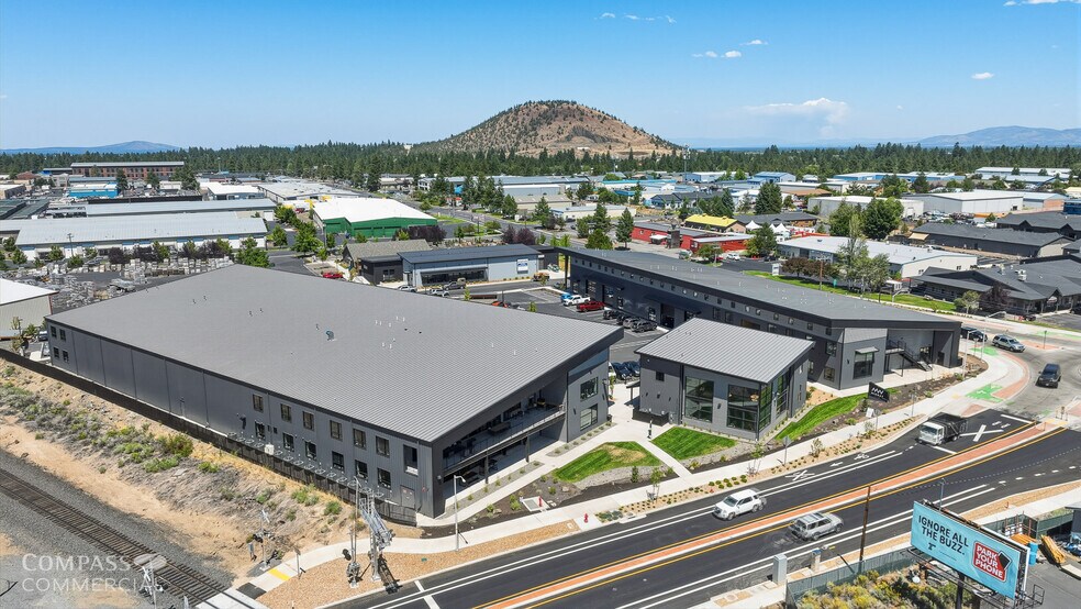 More Photos Of 575 SE 9th St, Bend Unknown For Lease