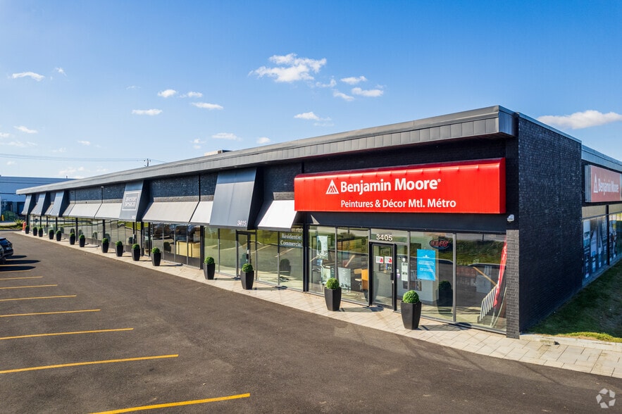 More Photos Of 3405-3479 Boul de la Côte-Vertu, Montréal General Retail For Lease