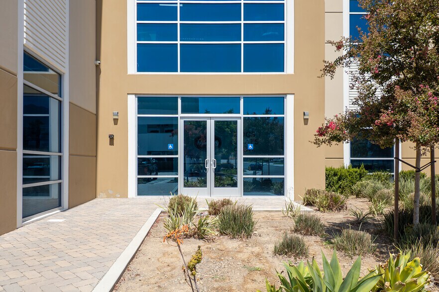 More Photos Of 9154 Pulsar Ct, Corona Unknown For Lease