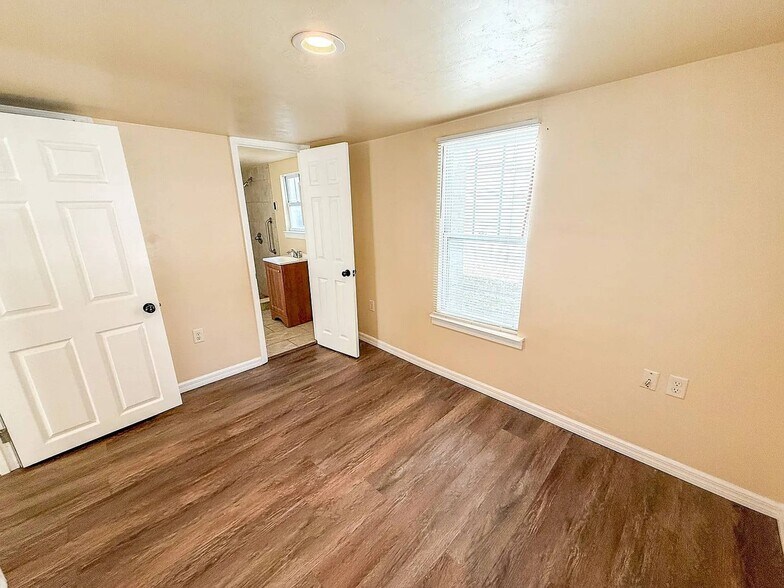 More Photos Of , Gainesville Multifamily For Sale