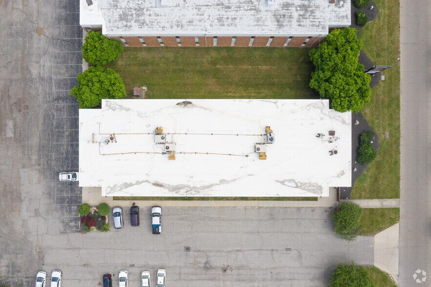 More Photos Of 2101 S Hamilton Rd, Columbus Unknown For Lease