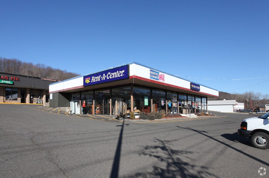 Primary Photo Of 625 Wolcott St, Waterbury Unknown For Lease