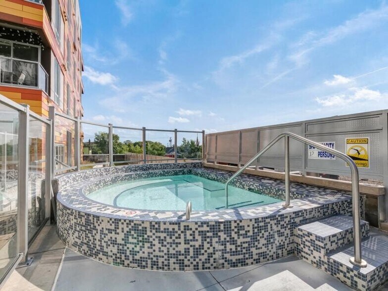 More Photos Of 2922 Aldrich Ave S, Minneapolis Apartments For Lease
