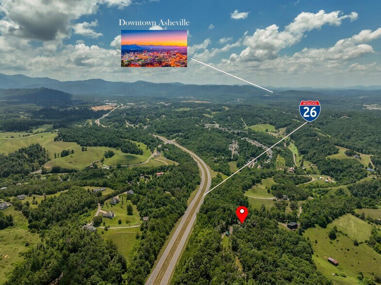 More Photos Of 127 Deer Hill Ln, Weaverville Specialty For Sale