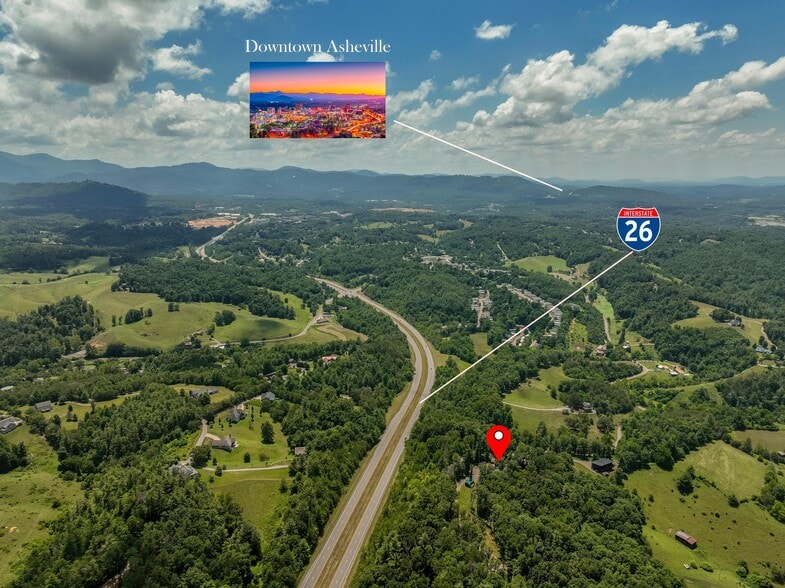 More Photos Of 127 Deer Hill Ln, Weaverville Specialty For Sale