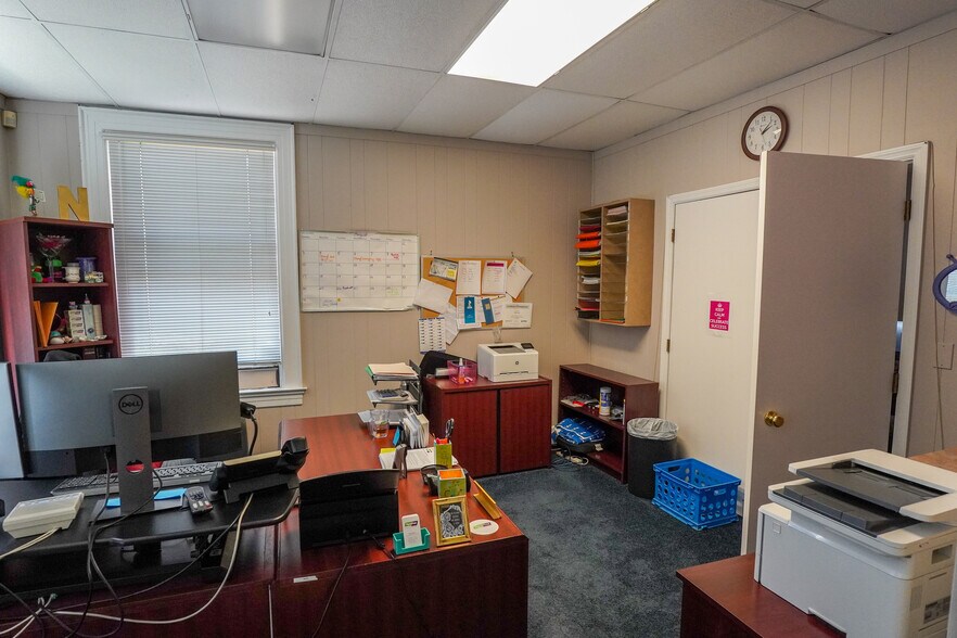 More Photos Of 2404 Auburn Ave, Cincinnati Apartments For Sale