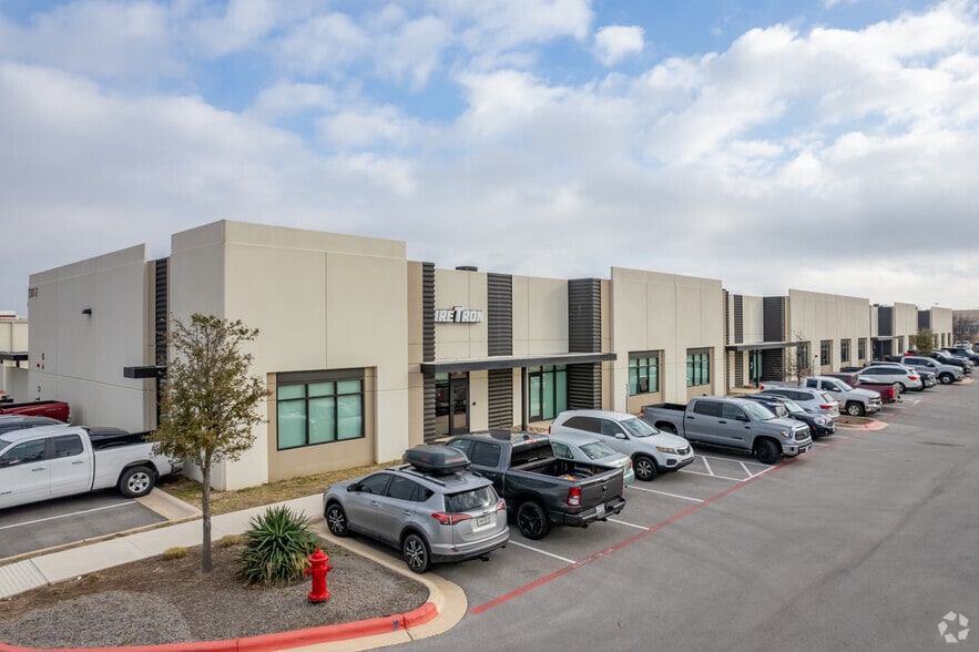 Primary Photo Of 2301 Double Creek Dr, Round Rock Industrial For Lease