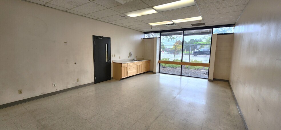 More Photos Of 236 N 2200 W, Salt Lake City Manufacturing For Lease