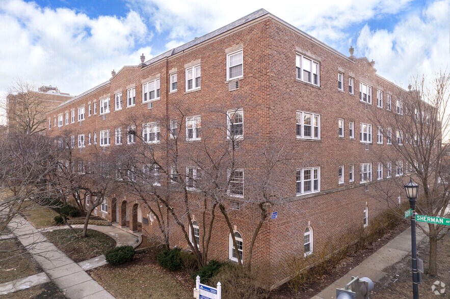 More Photos Of 1940 Sherman Ave, Evanston Apartments For Lease
