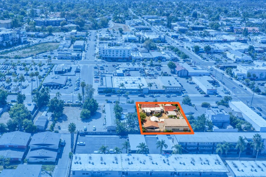 Primary Photo Of 344 E Pennsylvania Ave, Escondido Apartments For Sale