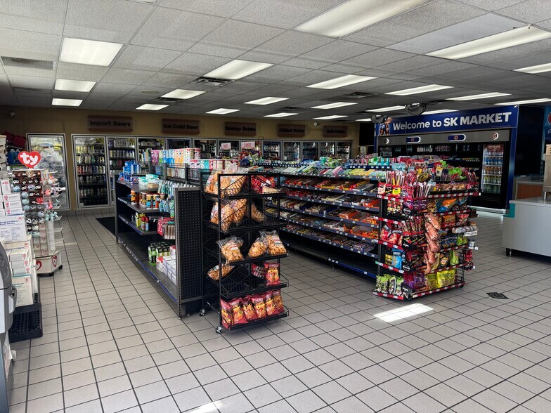 More Photos Of 24551 Lyons Ave, Newhall Service Station For Sale