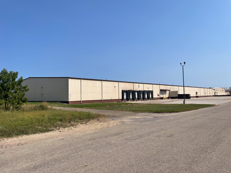 Primary Photo Of 501 Williams St, Tomah Warehouse For Lease