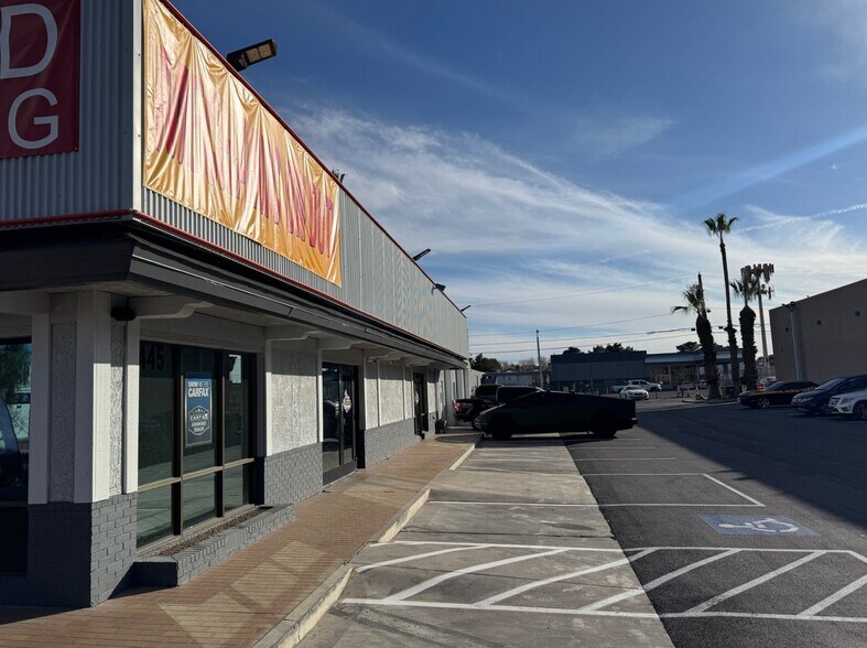 More Photos Of 2445 E Sahara Ave, Las Vegas Auto Dealership For Lease