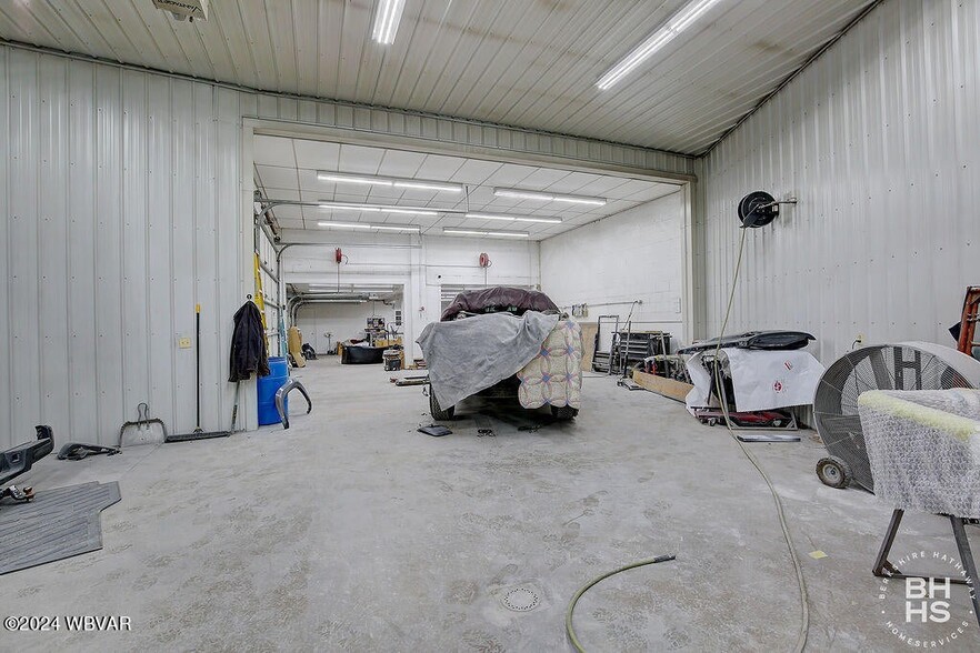 More Photos Of 102 S Henderson St, Lock Haven Auto Repair For Sale