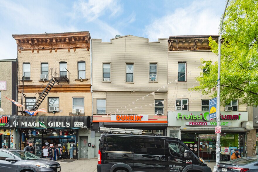 More Photos Of , Brooklyn General Retail For Sale
