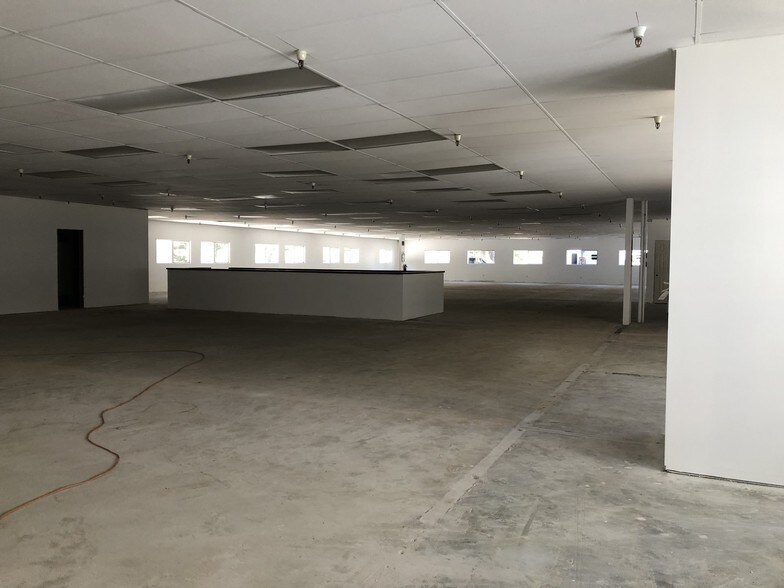 More Photos Of 18120 Bollinger Canyon Rd, San Ramon Manufacturing For Sale