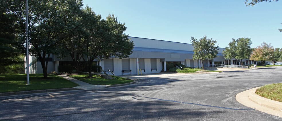 More Photos Of 8705 Bollman Pl, Savage Warehouse For Lease