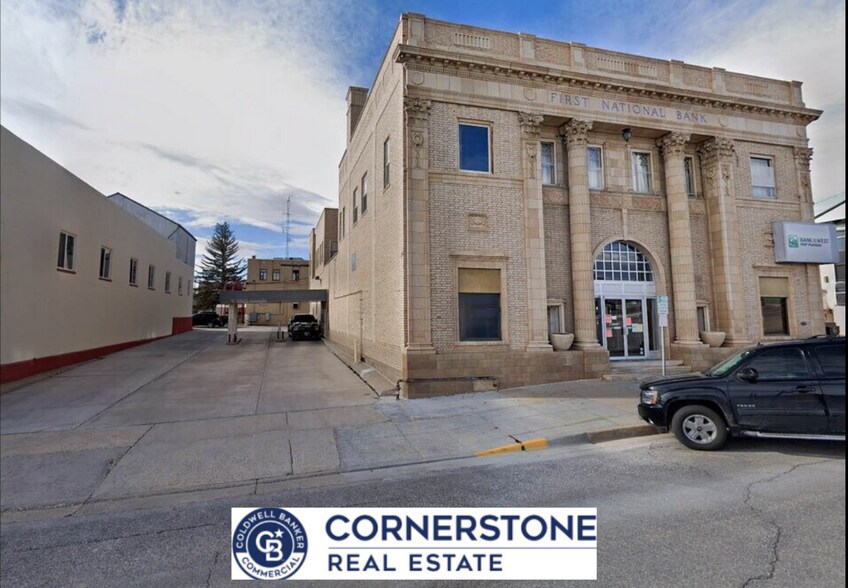 More Photos Of 220 4th St, Rawlins Bank For Sale