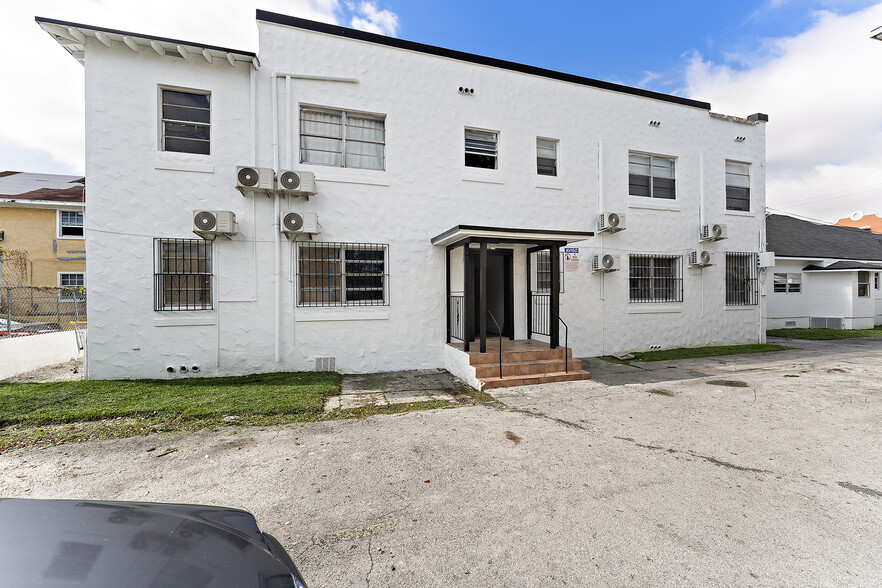 Primary Photo Of 850 NW 2nd St, Miami Apartments For Sale