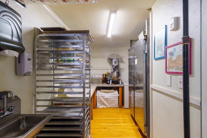 More Photos Of 181 W State St, Granby Storefront Retail Residential For Sale