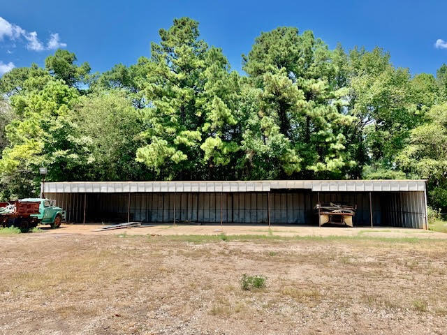 More Photos Of 5622 Farm to Market 2087 rd, Longview Truck Terminal For Lease