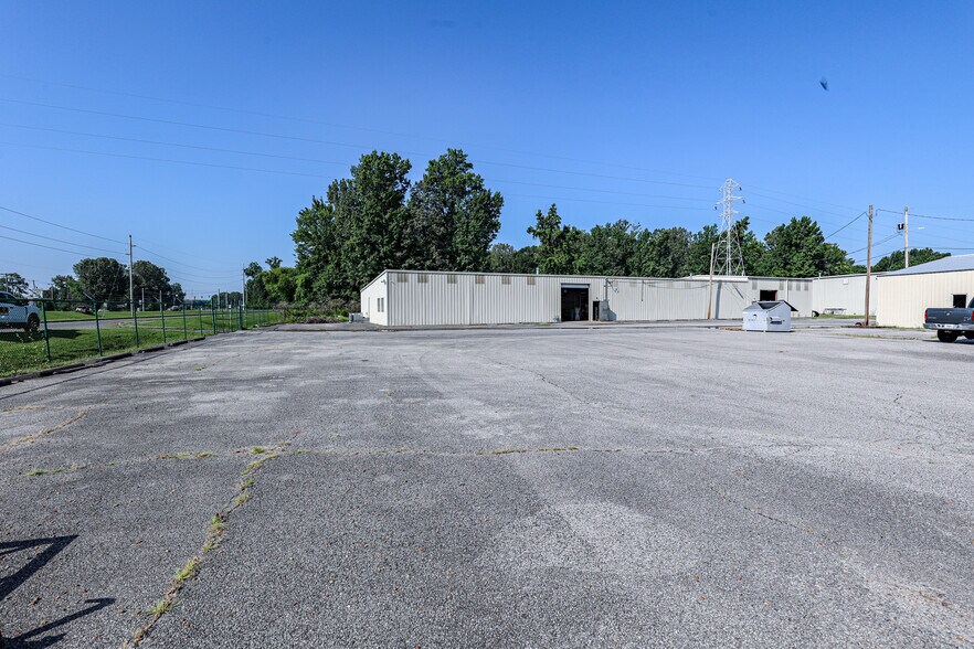 More Photos Of , Paducah Unknown For Sale