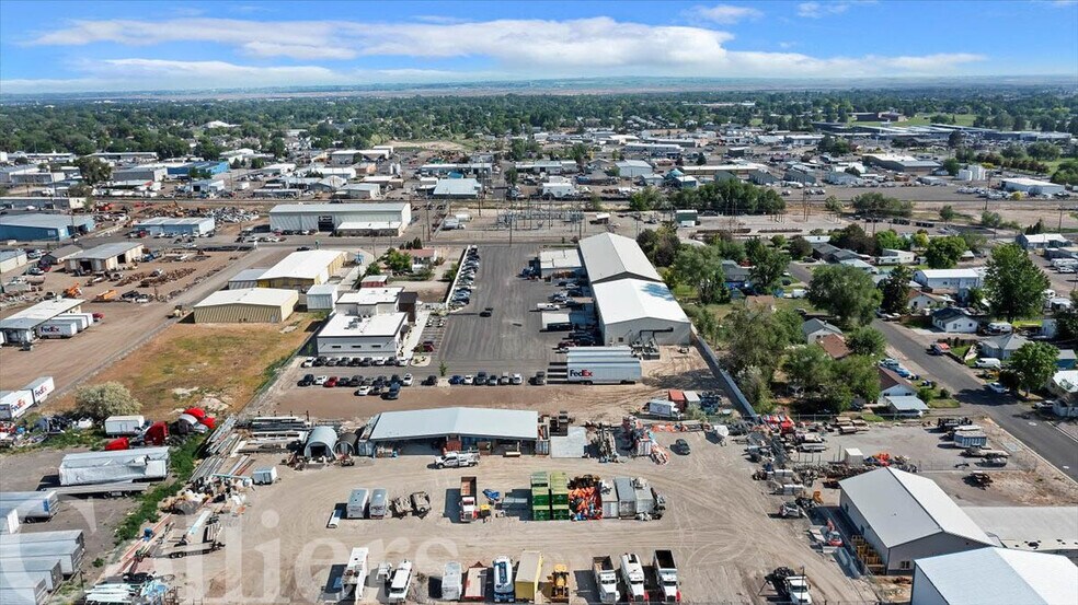 More Photos Of 2032 Highland Ave E, Twin Falls Warehouse For Lease