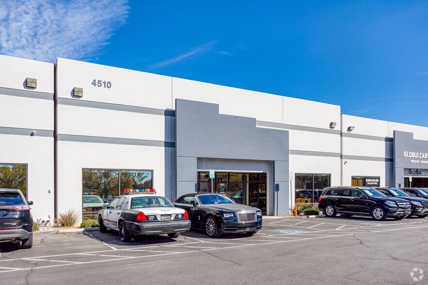 More Photos Of 4510 W Hacienda Ave, Las Vegas Warehouse For Lease