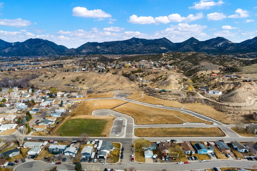 More Photos Of 913 County Road 218, Silt Land For Sale