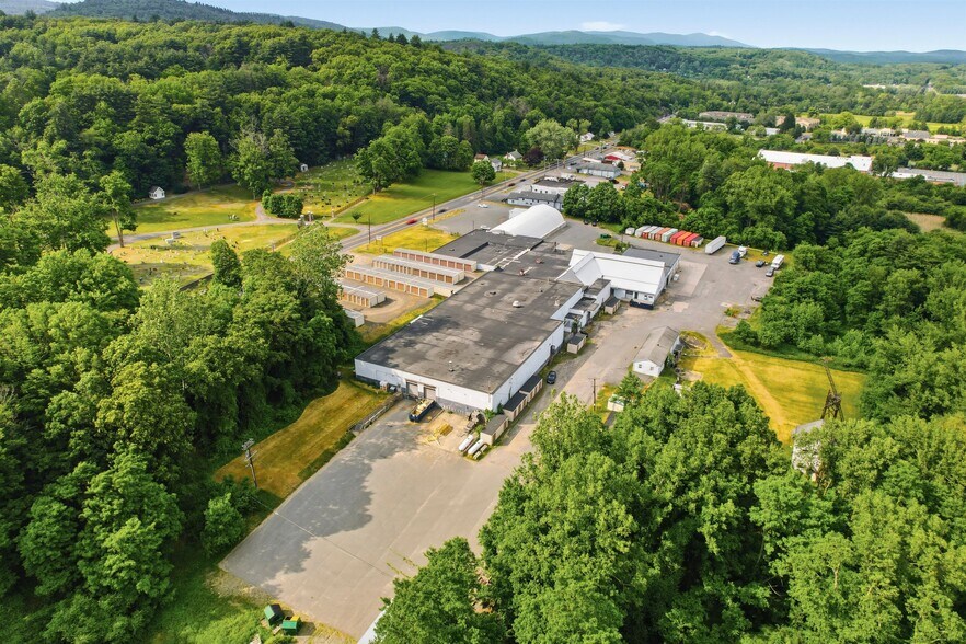 Primary Photo Of 8085 Route 209, Ellenville Self Storage For Sale