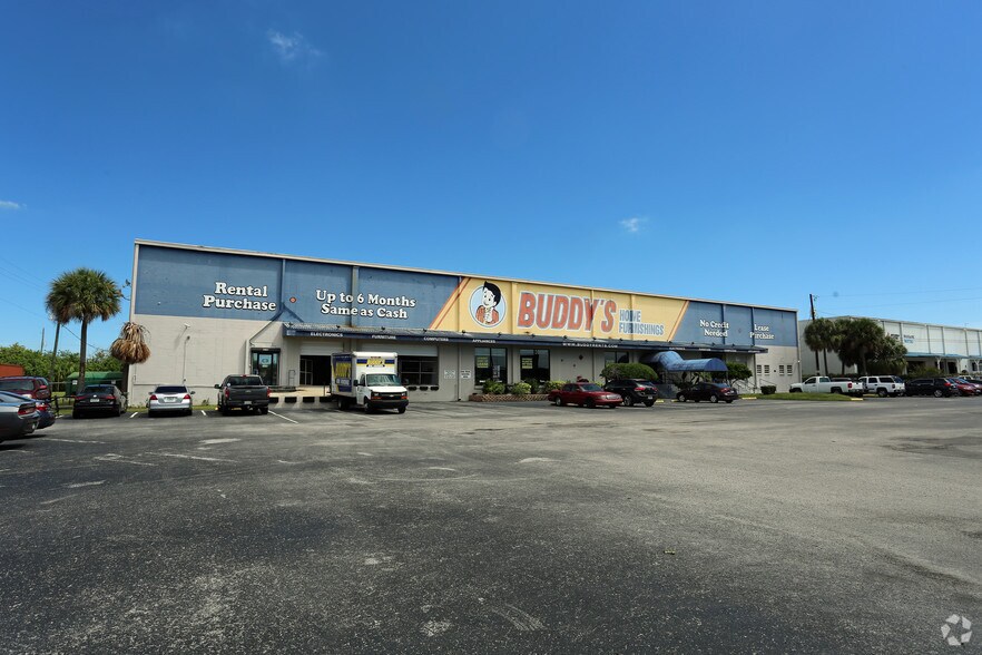 More Photos Of 6608 E Adamo Dr, Tampa Warehouse For Lease