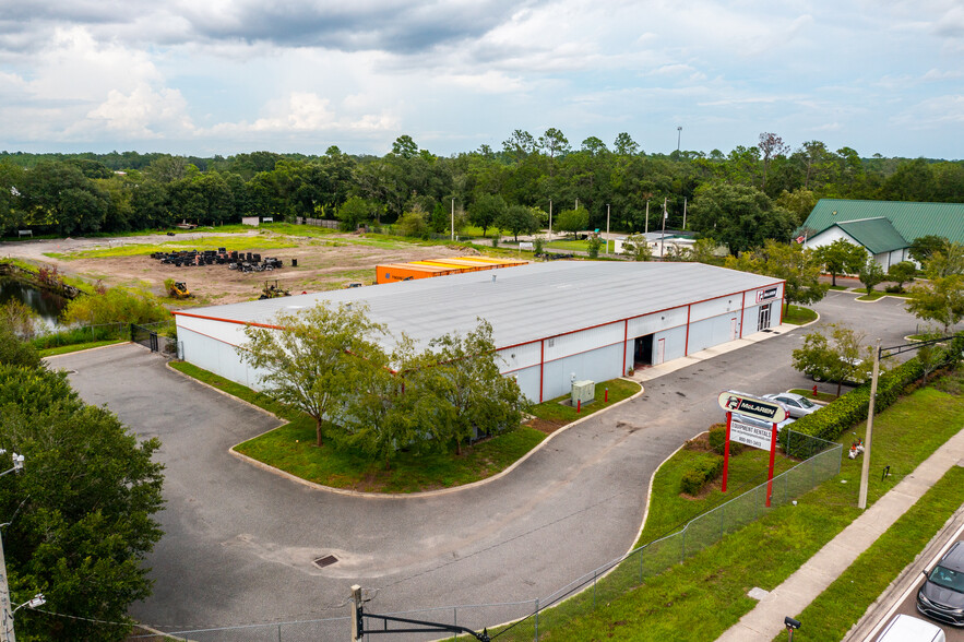 Primary Photo Of 9985 103rd St, Jacksonville Warehouse For Lease