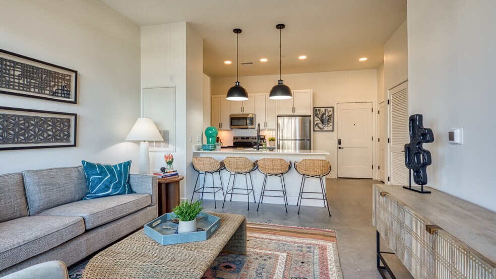 More Photos Of 225 W Olney Rd, Norfolk Apartments For Sale