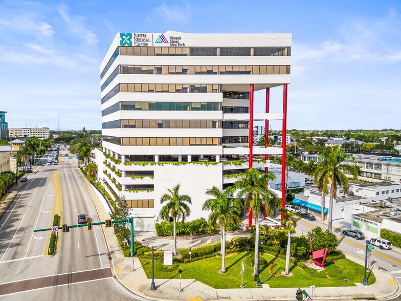 Primary Photo Of 625 N Flagler Dr, West Palm Beach Medical For Lease