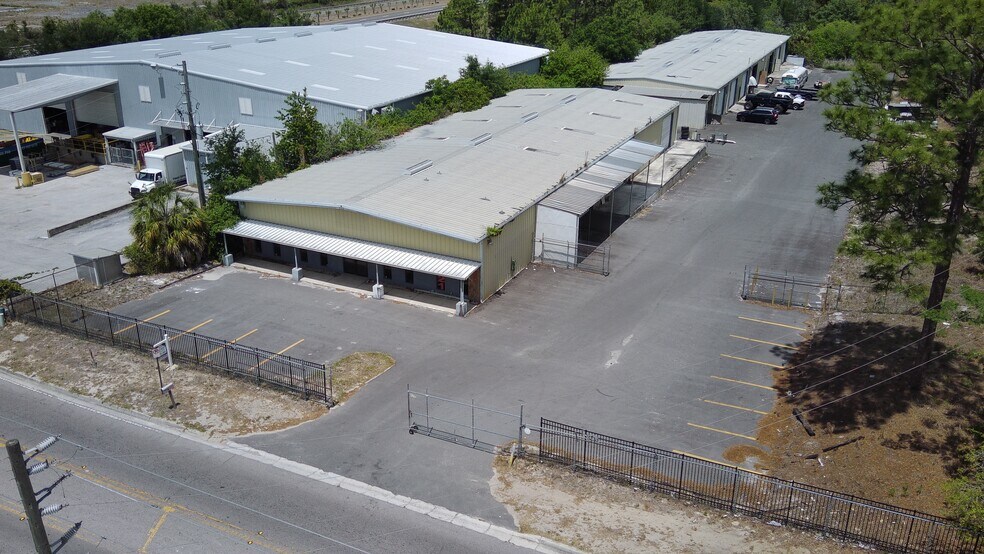 More Photos Of 9521 Denton Ave, Hudson Unknown For Lease