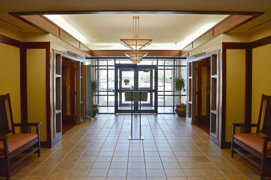 More Photos Of 2601 Kelley Pointe Pky, Edmond Medical For Sale