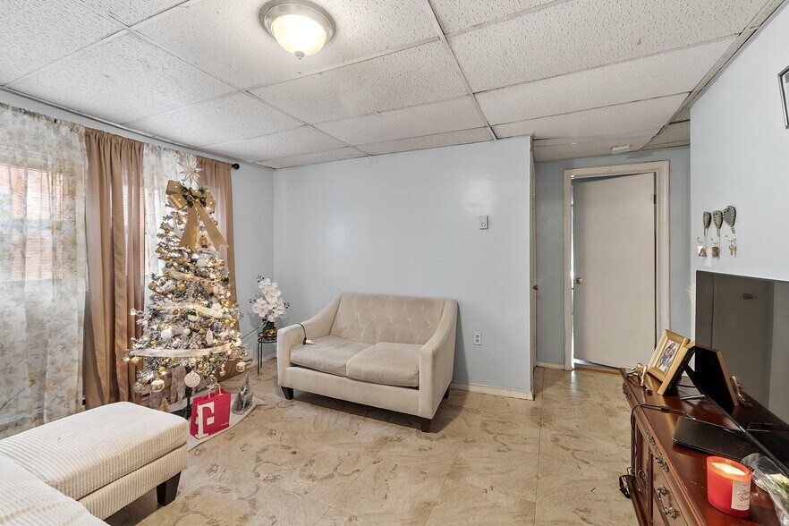 More Photos Of 324-326 Broadway, Lawrence Office Residential For Sale