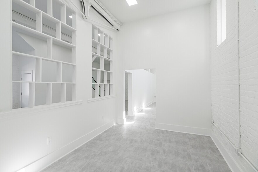 More Photos Of 3157 Tchoupitoulas St, New Orleans Service For Lease