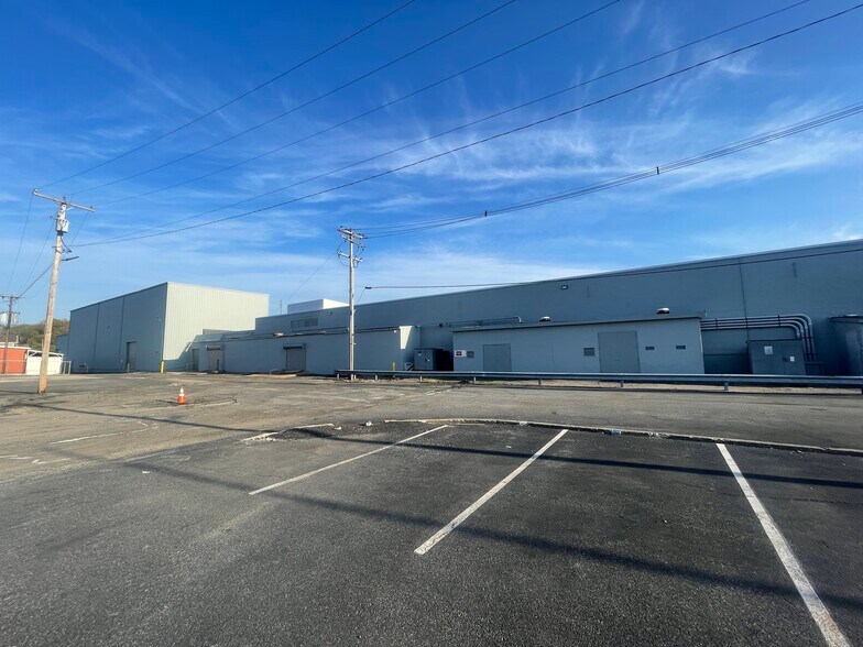 More Photos Of 1 3rd Ave, Haskell Manufacturing For Sale