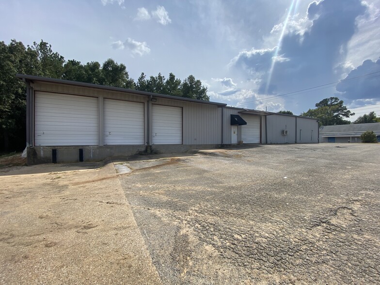 Primary Photo Of 12587 County Road 192, Tyler Warehouse For Lease