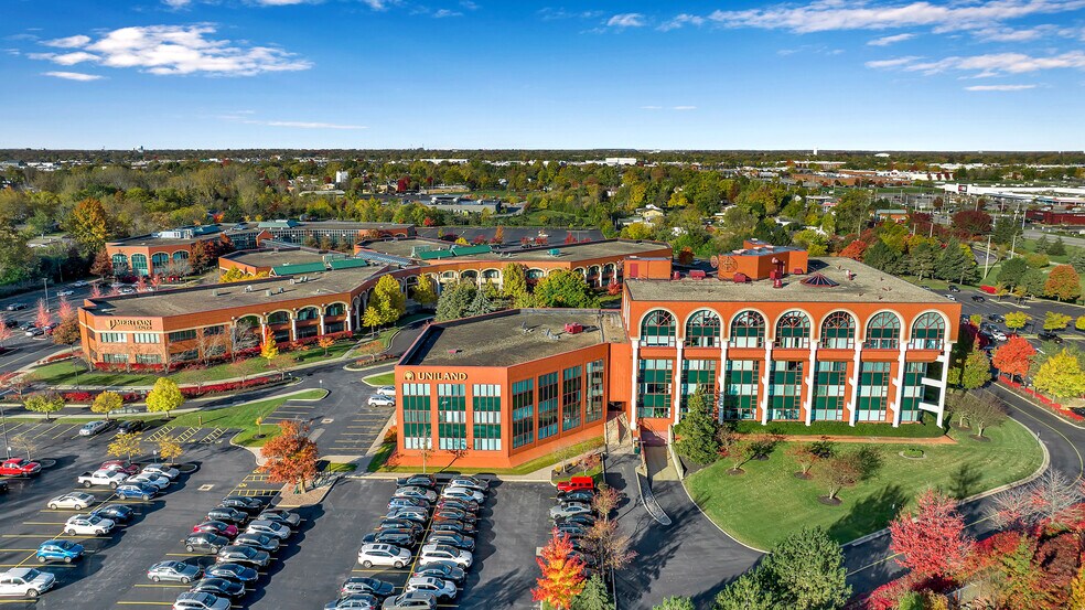 More Photos Of 100 Corporate Pky, Amherst Unknown For Lease