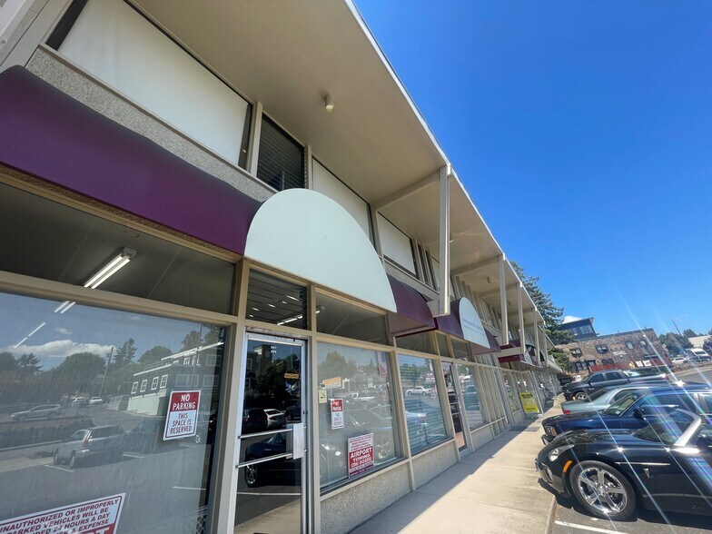 More Photos Of 22501-22511 Marine View Dr S, Des Moines Office For Lease