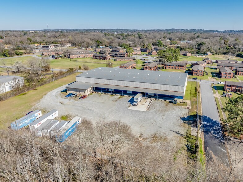 More Photos Of 301 20th Ave, Columbus Warehouse For Sale